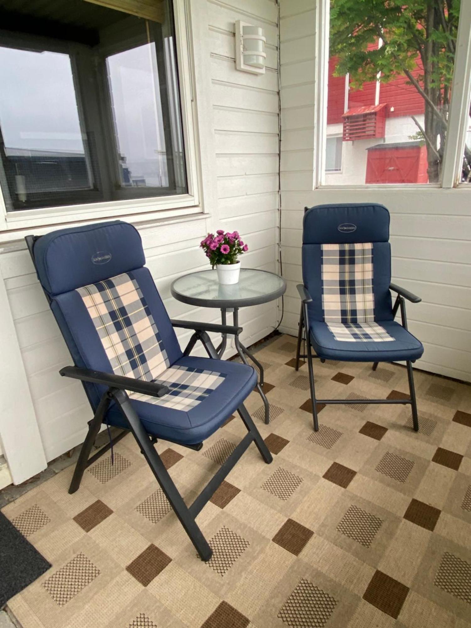 Polar Cozy Apartment - With View And Free Parking Tromso Exterior photo